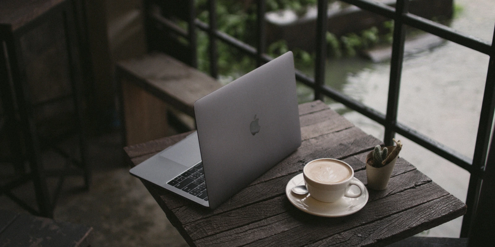 Licence AS (Arts du Spectacle) à Distance : Avantages