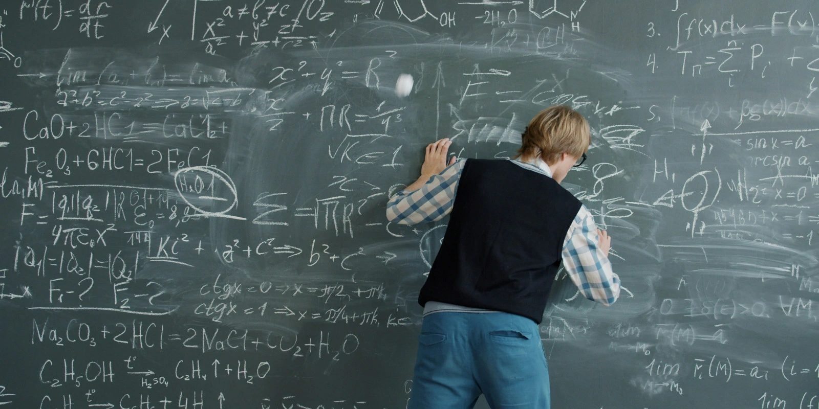 Licence AS (Arts du Spectacle) : Débouchés Professionnels