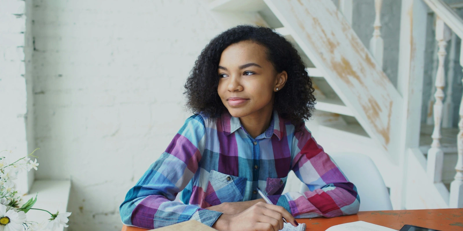 Voix et Chant dans les Arts du Spectacle : Techniques et Pratiques